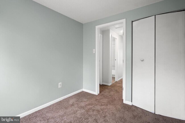 Building Photo - 1326 N Stockton St