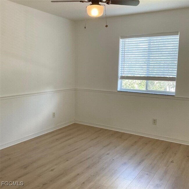 Building Photo - 3174 Antica St