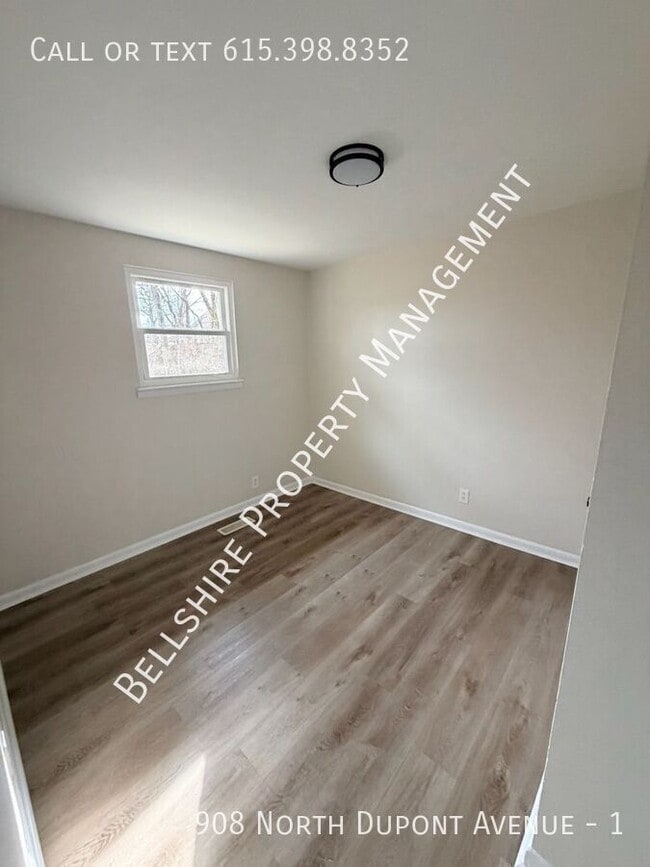 Building Photo - 908 N Dupont Ave