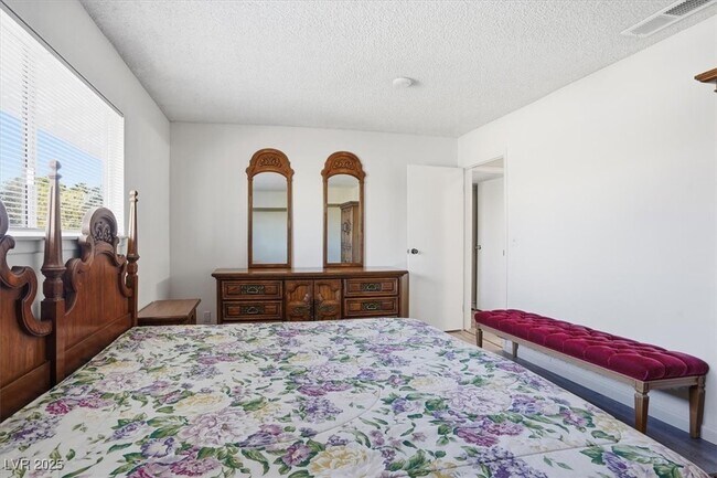 Building Photo - 1454 Elizabeth Ave