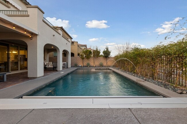 Building Photo - Luxury Dream Home with Unmatched Views and Resort-Style Amenities