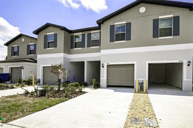 Building Photo - 8248 Cor Pne Wy