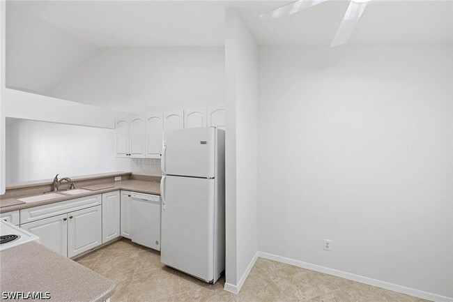 Building Photo - 138 Pebble Shores Dr