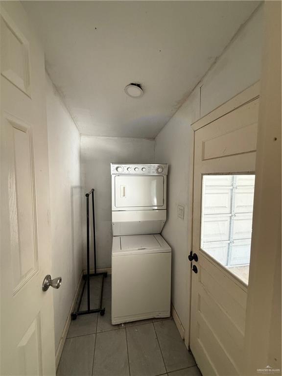 Building Photo - 27 S 6th St