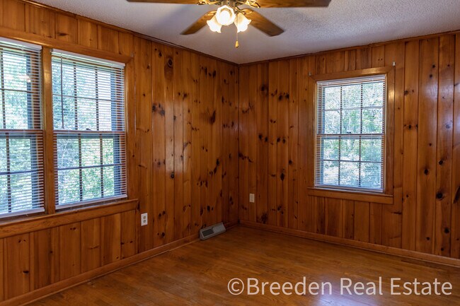 Building Photo - 8321 NC-181