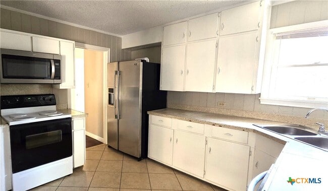 Building Photo - 119 Thurman Rd