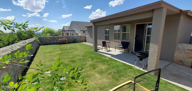 Building Photo - 7420 Eagle Vista Dr