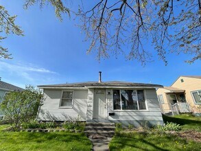 Building Photo - Northside 3 Bedroom Fenced with Huge Shop