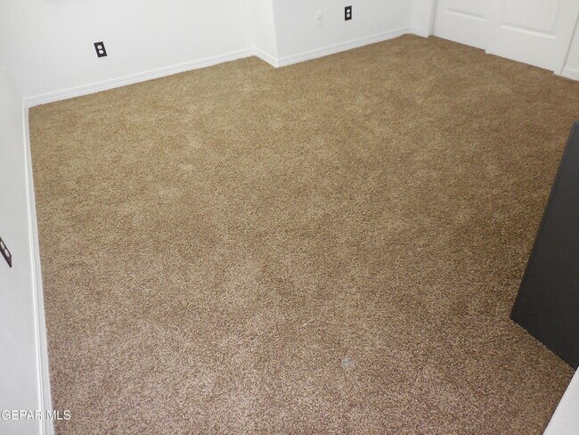 Building Photo - 3143 Red Maple