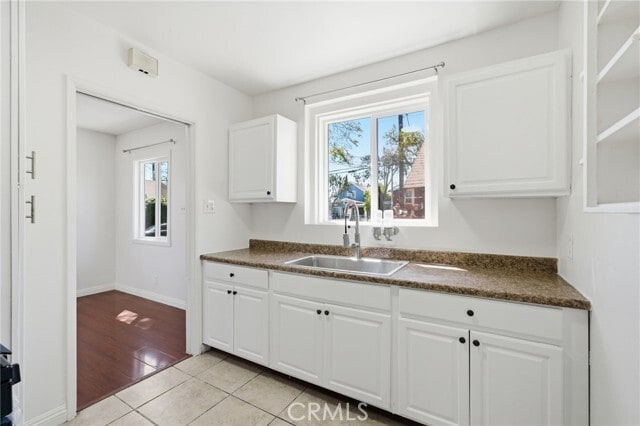 Building Photo - 1609 E 6th St