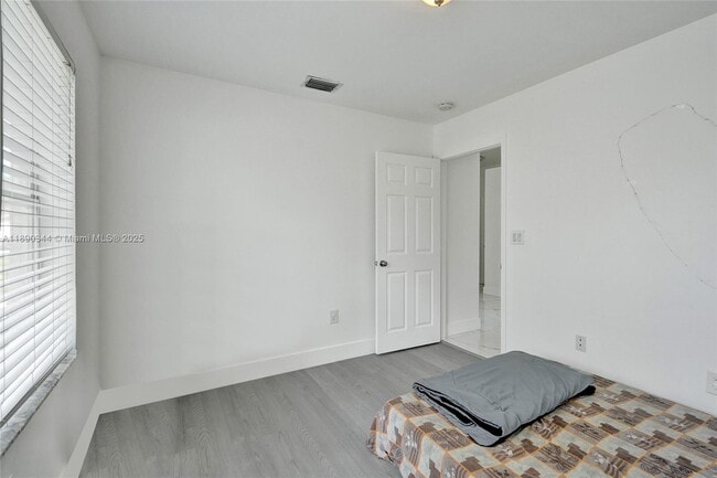 Building Photo - 4108 Sapphire Terrace