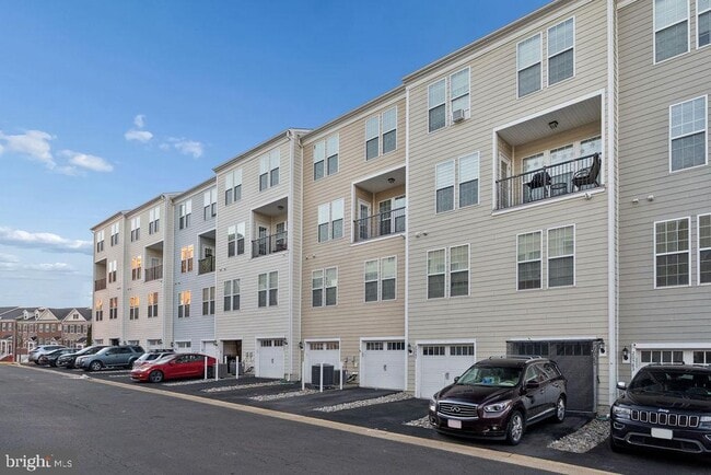 Building Photo - 20591 Geddes Terrace