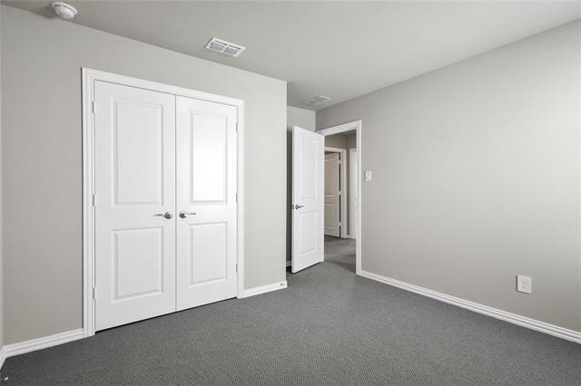 Building Photo - 513 Ezra Ln