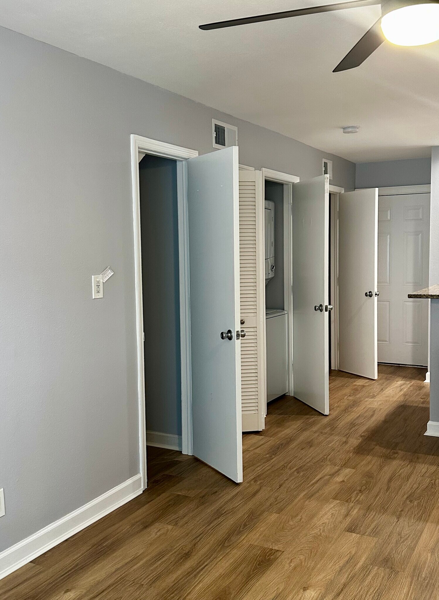 Building Photo - 2302 Maki Rd