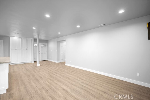 Building Photo - 16132 Chatsworth St
