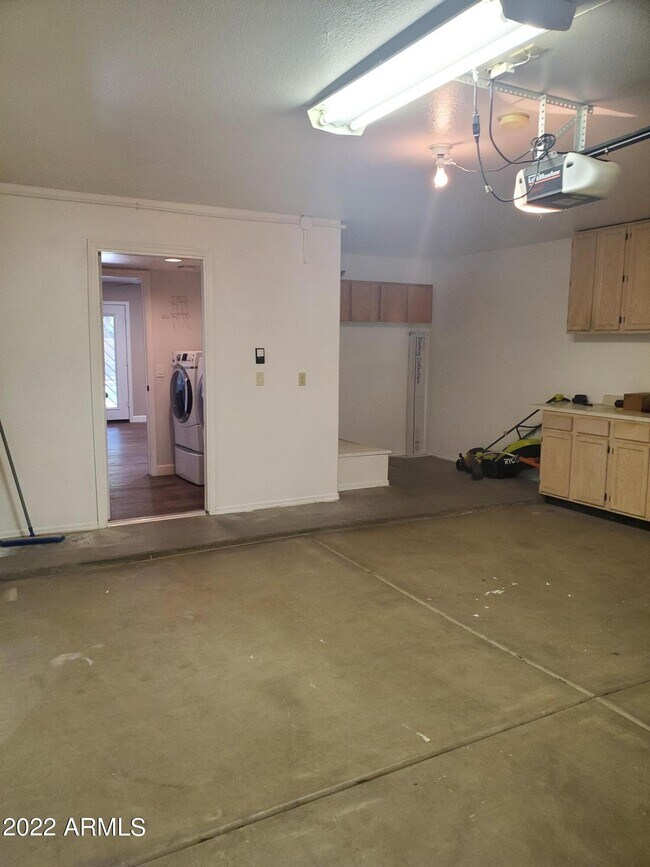 Building Photo - 3522 N Ramada