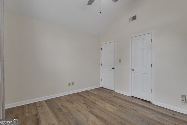 Building Photo - 78 Standing Rock Rd