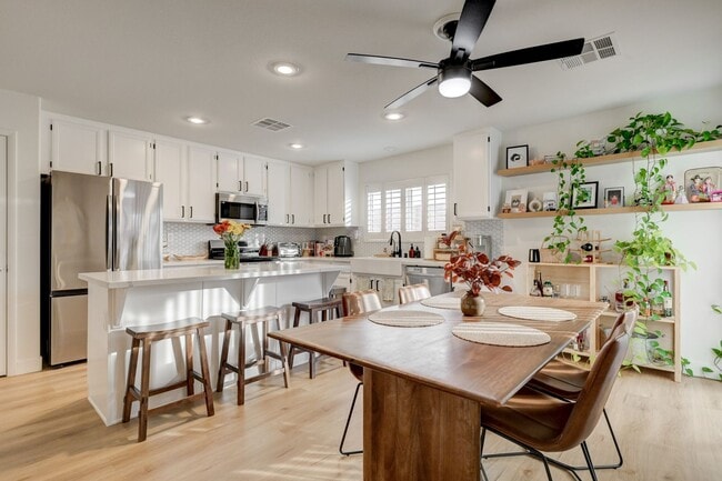 Building Photo - Beautiful Two Story Home Ready for Immediate Move-In