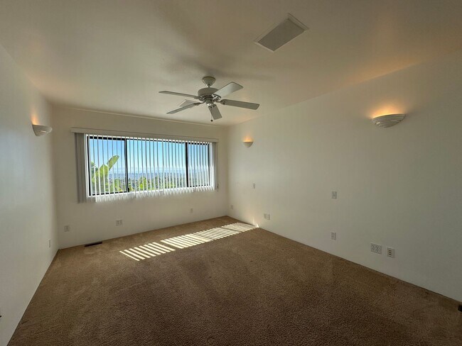 Building Photo - 1200 Palomino Rd