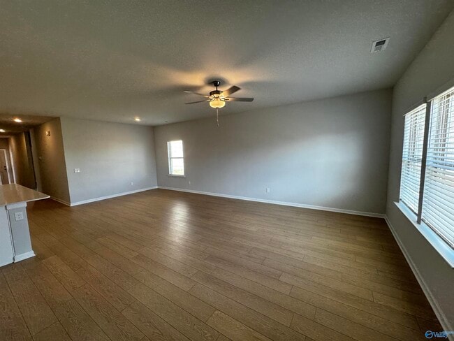 Building Photo - 144 Whitner Dr