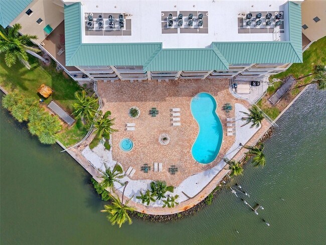 Building Photo - 8800 Bay Pines Blvd