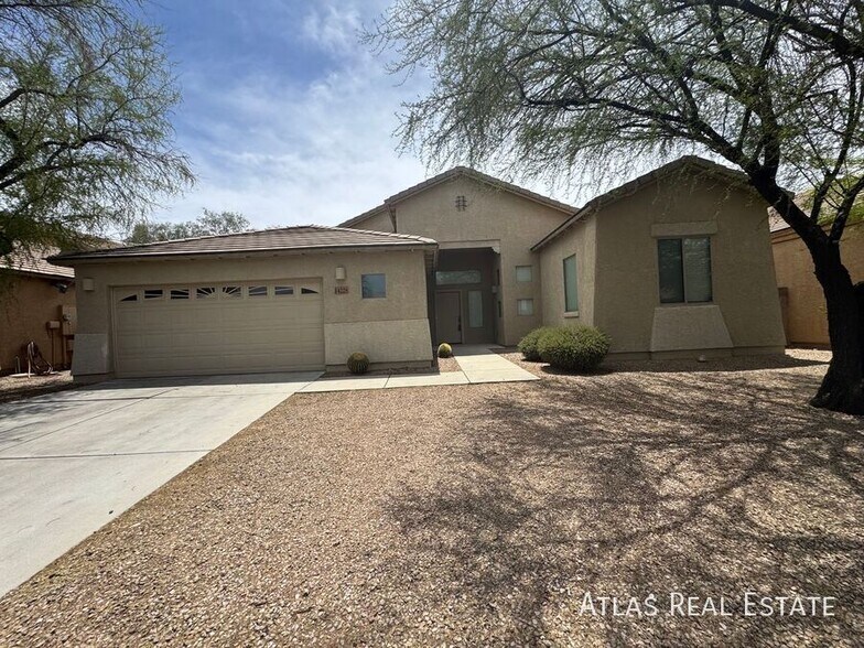 Primary Photo - 4228 E Stony Meadow Dr