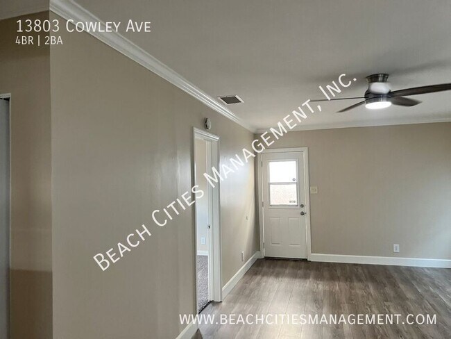 Building Photo - 13803 Cowley Ave