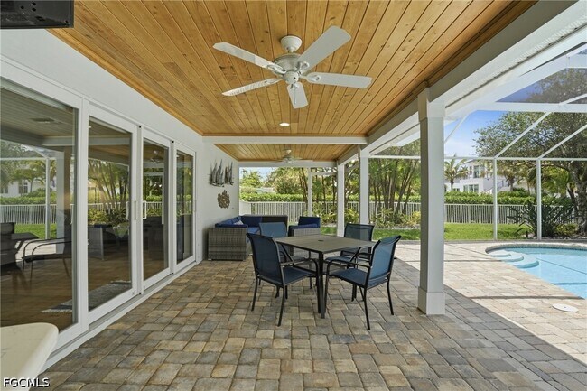 Building Photo - 1590 Sandpiper St