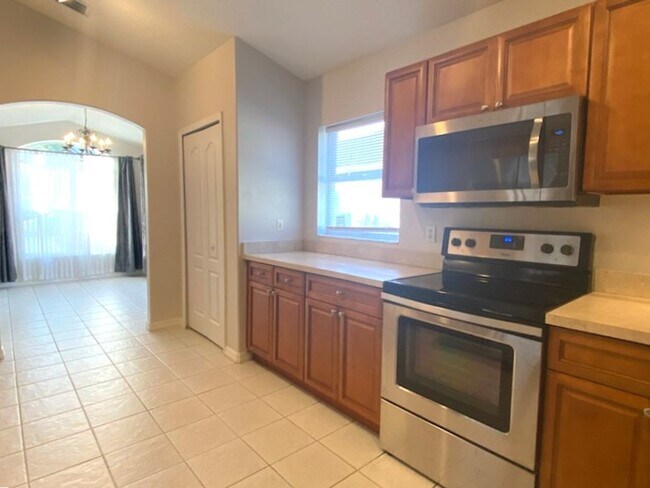 Building Photo - Beautiful 3 Bedroom Home in The Trails in Ormond Beach!