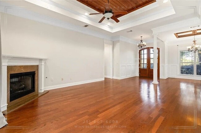 Building Photo - Charming 4 Bedroom/2.5 Bathroom in Fairhope!