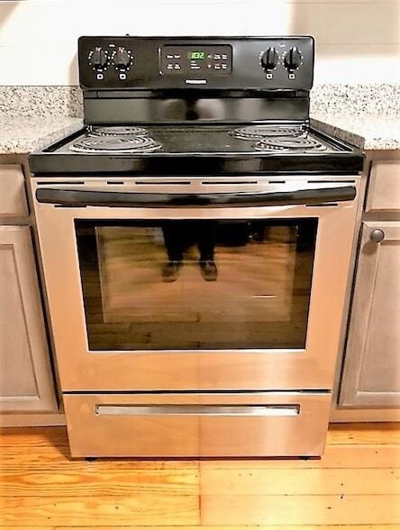 Building Photo - 25 W Narragansett Ave