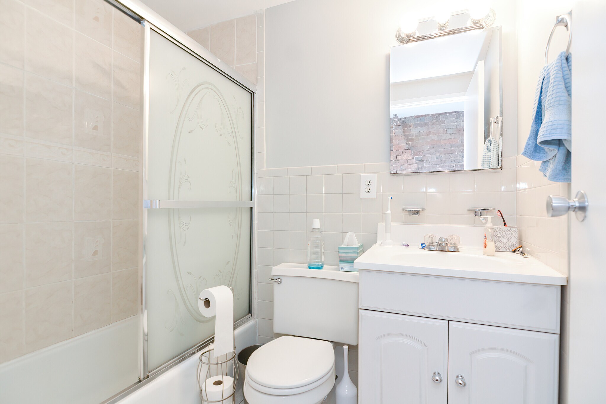 Building Photo - 99 Fulton St