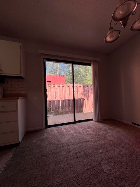 Building Photo - 3576 Torbay Dr