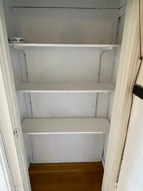 Kitchen pantry - 270 Norfolk St