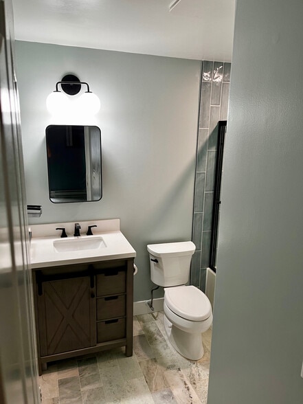 Bathroom - 2016 Pacific Ave