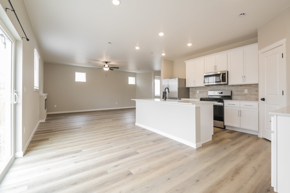 Building Photo - 9481 Yampa St