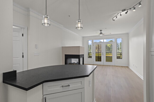 Building Photo - 401 16th St NW