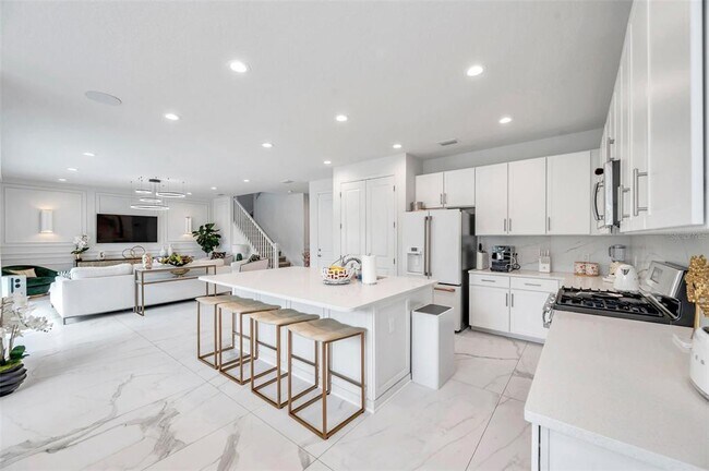 Building Photo - 32203 Mahogany Valley Dr