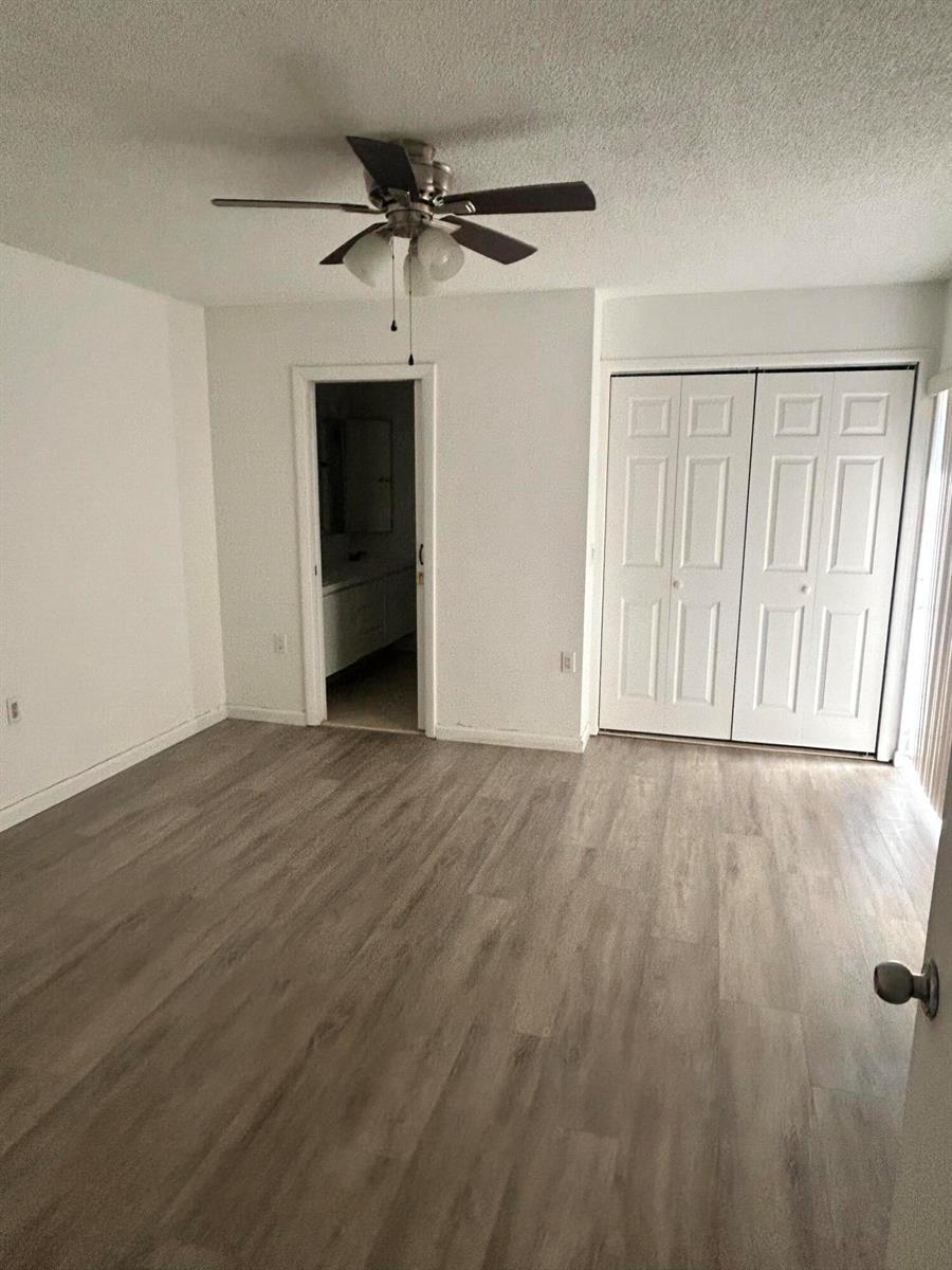 Building Photo - 804 Blue Ridge Cir