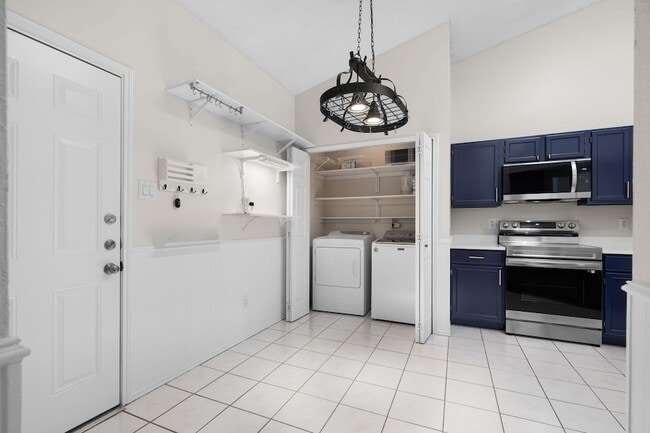 Building Photo - 1425 Thistlewood Ln
