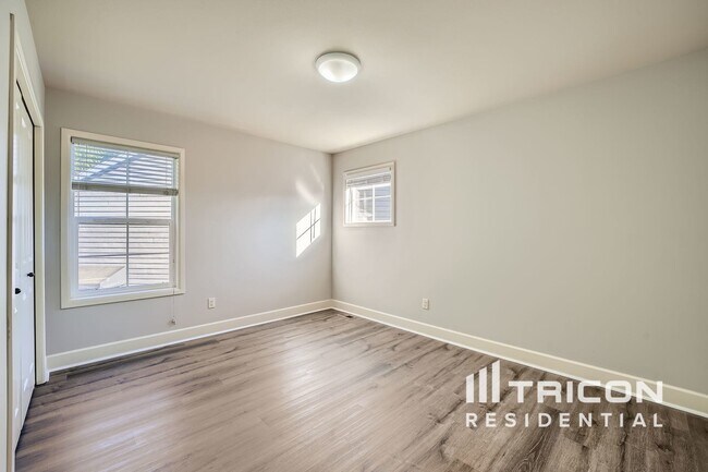 Building Photo - 4316 68th Ave Ct W