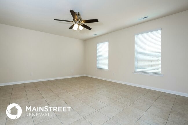 Building Photo - 3213 Dizzy Dean Dr
