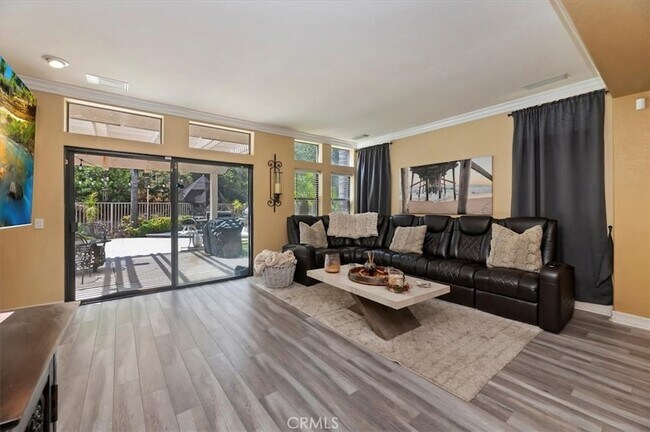 Building Photo - 2760 Hidden Hills Way W