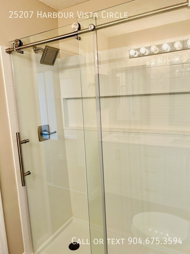 Building Photo - 25207 Harbour Vista Cir