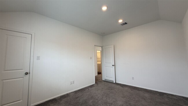 Building Photo - 9323 Darby Knoll Wy