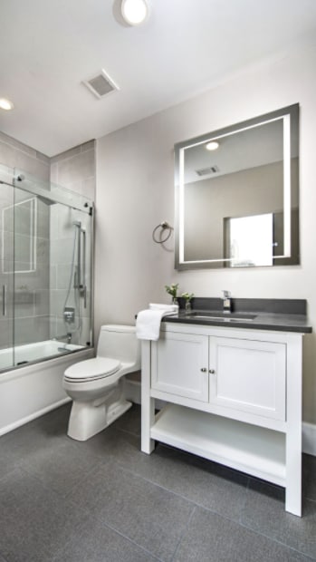 Building Photo - 350 Oliver Ave