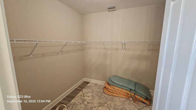 Building Photo - Beautifully Furnished Home in Upscale Gate...