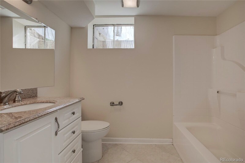 Building Photo - 6671 S Logan St