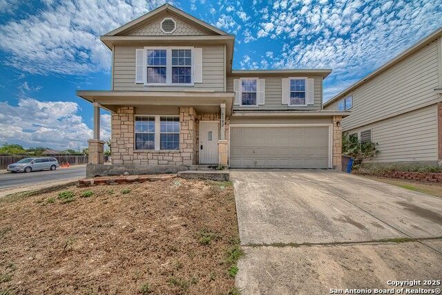 Building Photo - 6102 Kingston Dr