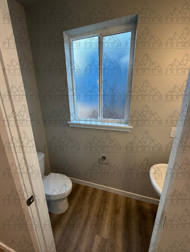 Building Photo - 1st MONTH FREE - 3 BED 2.5 BATH NEW BUILD!